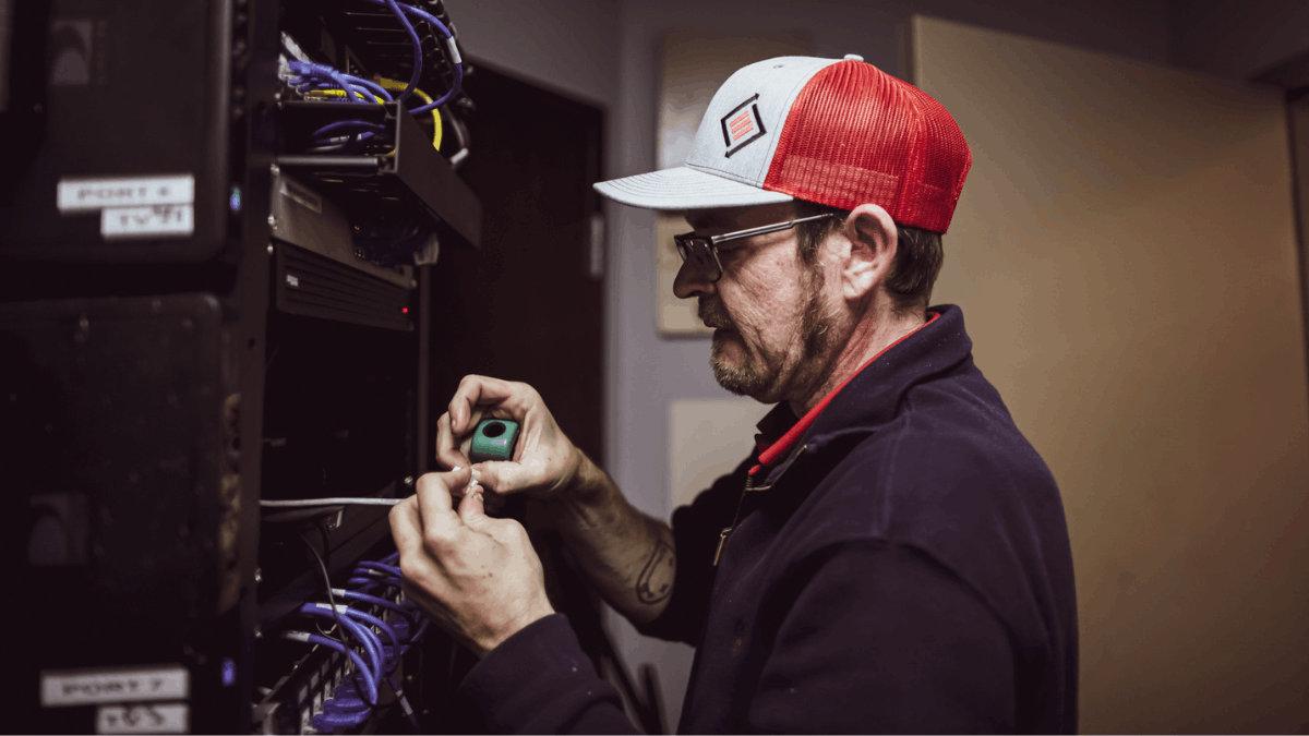 What to Expect During a Commercial Network Installation What to Expect During a Commercial Network Installation